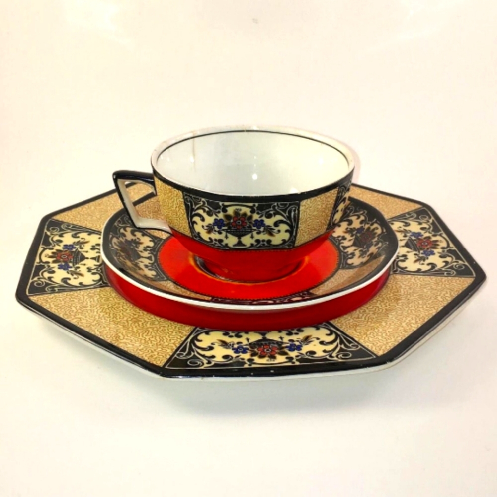 Wedgwood & Co England Red Nanette 3-Piece Set
